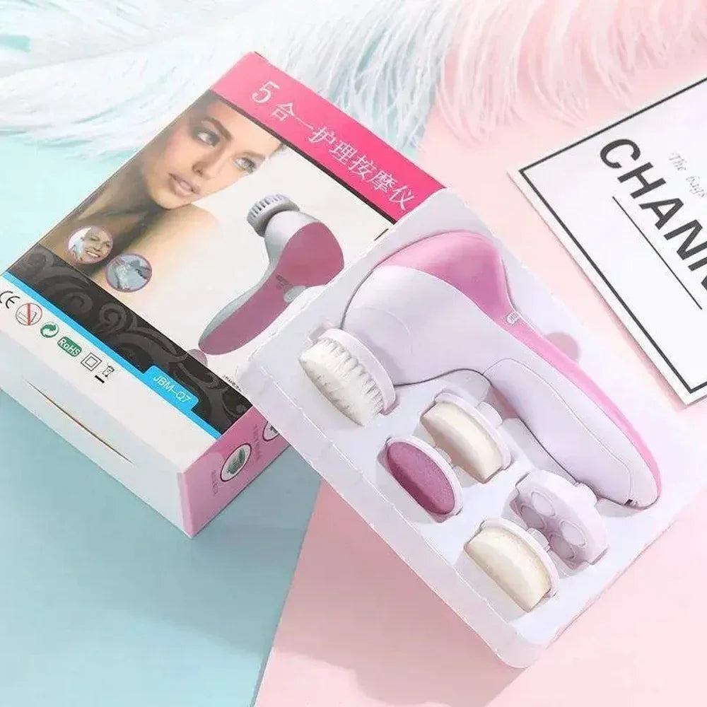 Glow-Up Facial Brush